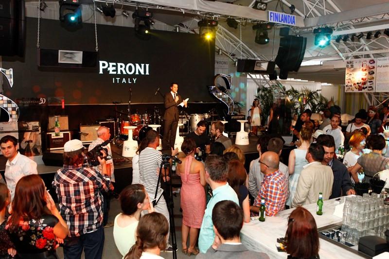 Peroni Nastro Azzurro aniversează 50 de ani de eleganță în stil italian  213427