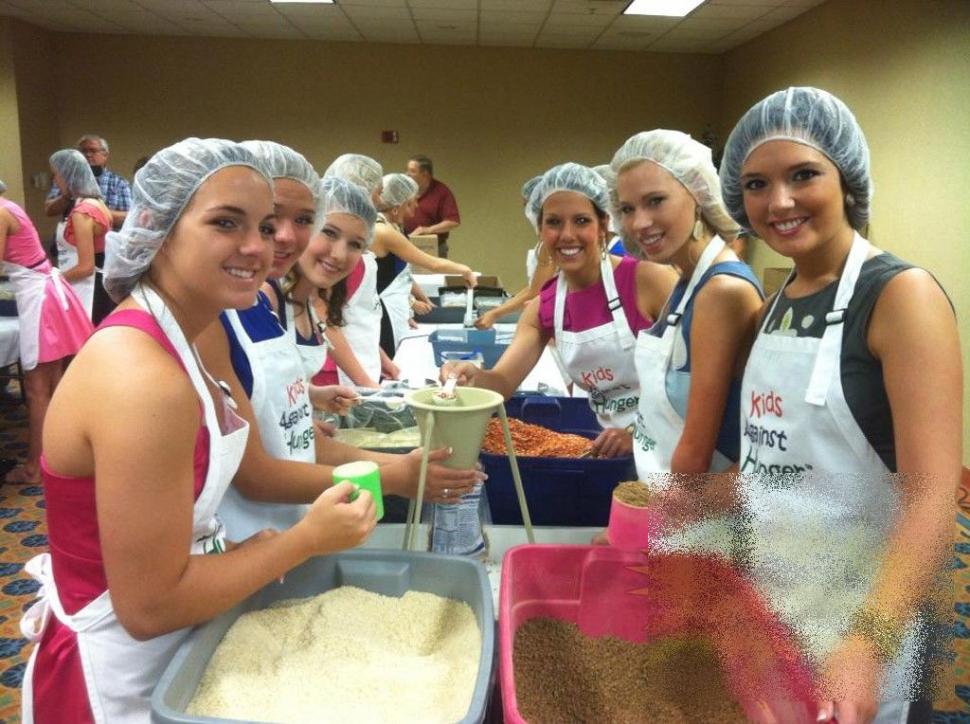 Premieră MONDIALĂ la cel mai mare concurs de Miss din SUA. Cum arată CORPUL câştigătoarei 213012