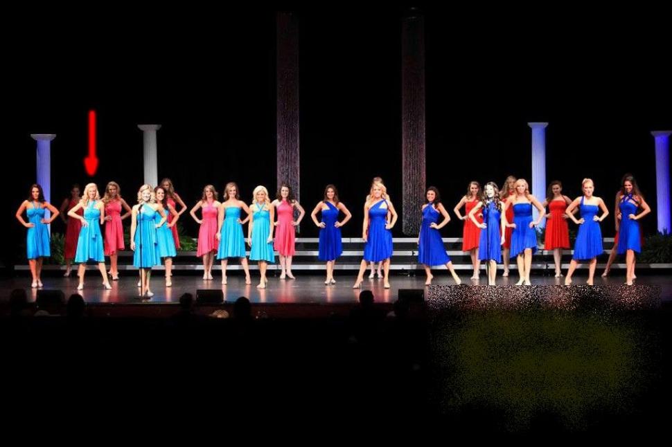 Premieră MONDIALĂ la cel mai mare concurs de Miss din SUA. Cum arată CORPUL câştigătoarei 213013