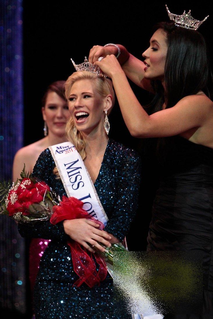 Premieră MONDIALĂ la cel mai mare concurs de Miss din SUA. Cum arată CORPUL câştigătoarei 213016