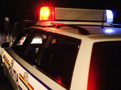 O şoferiţă a pus pe jar poliţiştii din Ploieşti. Femeia circula cu viteză, pe contrasens, cu farurile stinse
