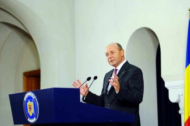 Traian Băsescu, despre căsătoriile între persoane de acelaşi sex: Fiecare face ce vrea cu viaţa lui