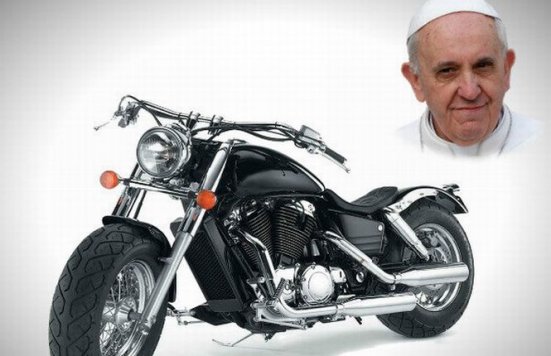 Papa Francisc a binecuvântat sute de motociclişti aflaţi la Roma