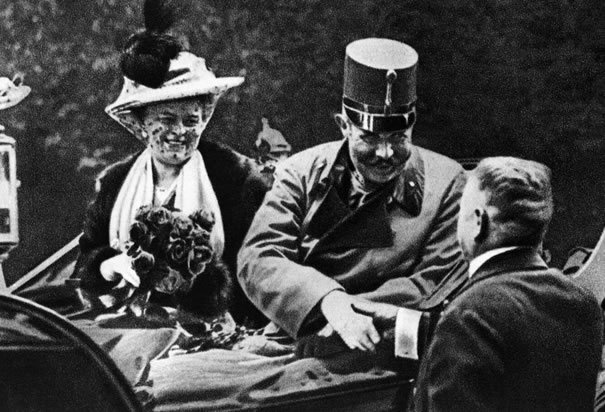 Cămaşa însângerată a arhiducelui Franz Ferdinand va fi expusă la Viena