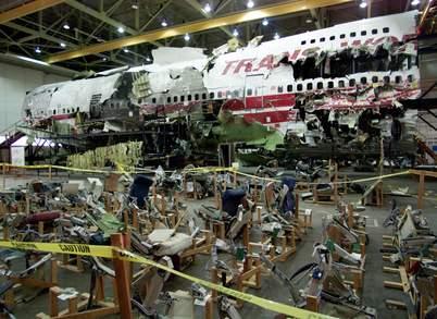 Zborul TWA 800 revine în atenţie! Noi dovezi spun că avionul a fost DOBORÂT de o RACHETĂ 213789