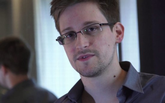 Fostul consultant american Edward Snowden, acuzat de spionaj