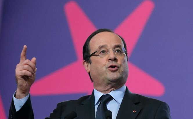 Preşedintele Franţei a fost ţinta unui protest topless