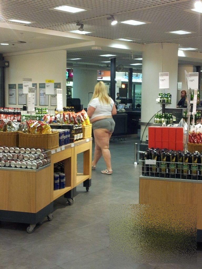 Trebuie să vezi imaginea asta. Ruşii au spus că este cea mai sexy femeie din Sankt Petersburg 214325