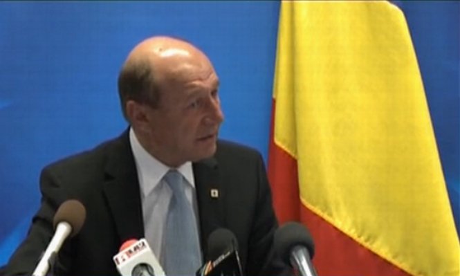 Băsescu: L-am rugat pe Antonescu să mă reprezinte la ceremonia de la Zagreb şi a fost de acord