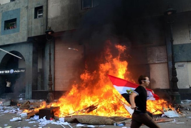 Două persoane au fost ucise în violenţele de vineri din Egipt