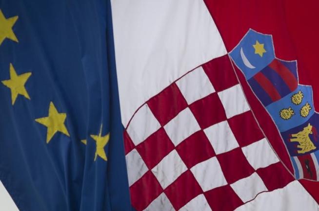 Croaţia sărbătoreşte intrarea în UE, pe fondul unor grave probleme economice