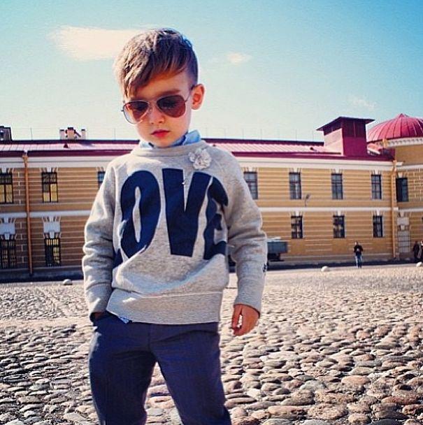 Va frânge muuuulte inimi când va creşte puţin mai mare. Este cel mai CĂUTAT model, care prezintă haine pentru copii 215586