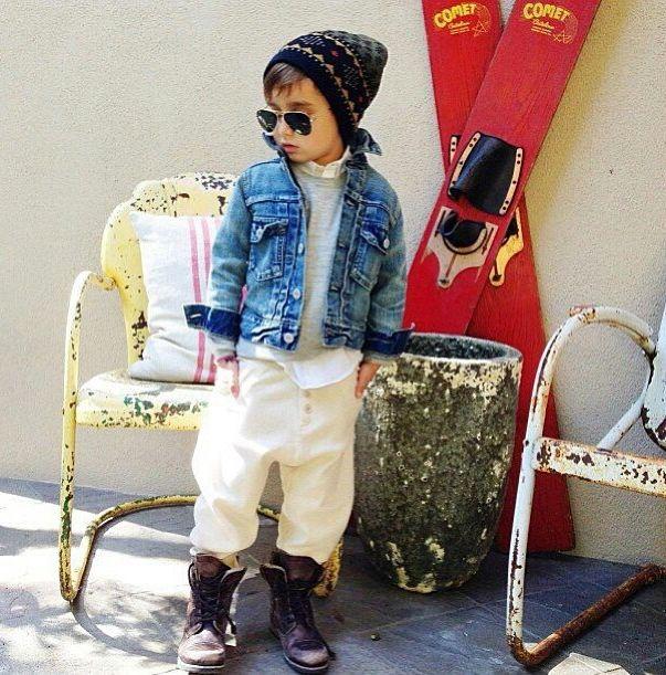 Va frânge muuuulte inimi când va creşte puţin mai mare. Este cel mai CĂUTAT model, care prezintă haine pentru copii 215587