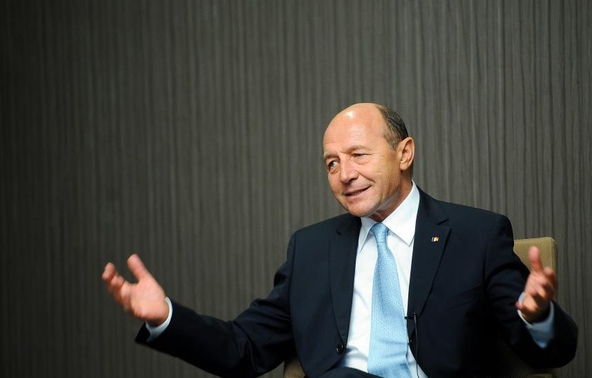 Prima reacţie a lui Băsescu la rezultatele recensământului: &quot;Ponta a rămas acelaşi iresponsabil&quot;