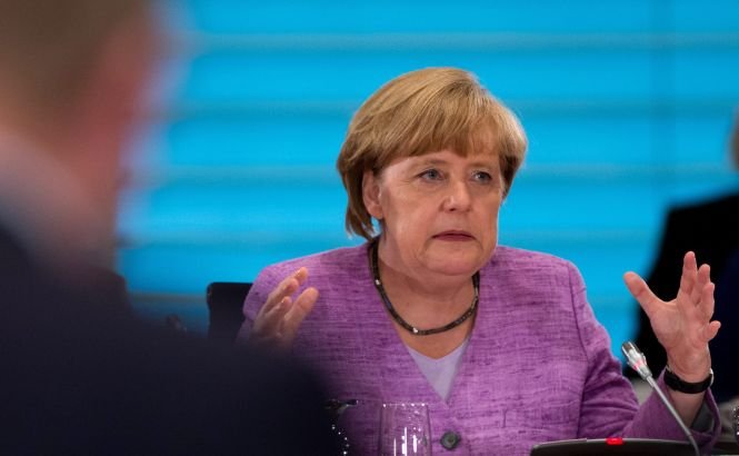Angela Merkel: Nicio ţară nu va ieşi din zona euro din cauza crizei