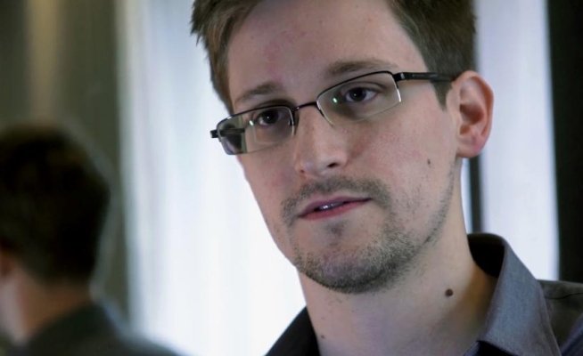 Snowden: Ţările indignate de scandalul de spionaj de fapt cooperează de multă vreme cu NSA