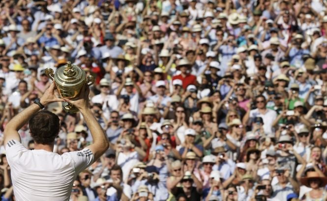 După 77 de ani, Marea Britanie are un campion la Wimbledon: Andy Murray l-a învins pe Novak Djokovic în finala de la Londra