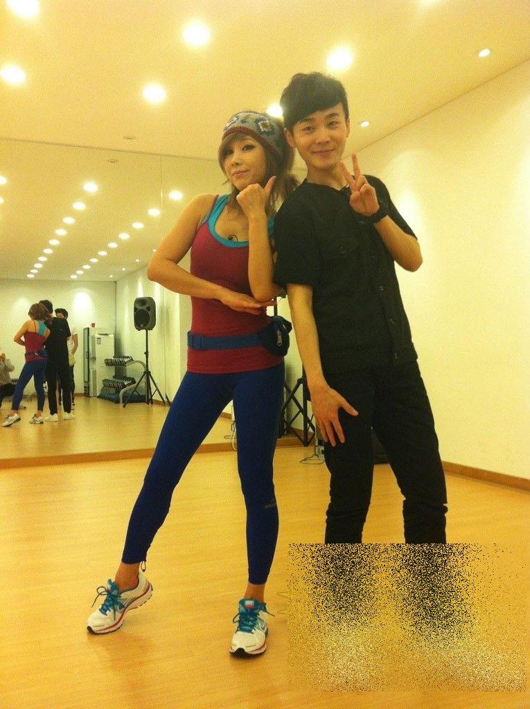 99,9% din cei care văd această poză nu răspund corect la întrebare. Câţi ani credeţi că are fata din imagine? 216436