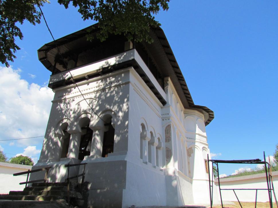 (P) Parohia Vărbila – restaurarea rădăcinilor 216489