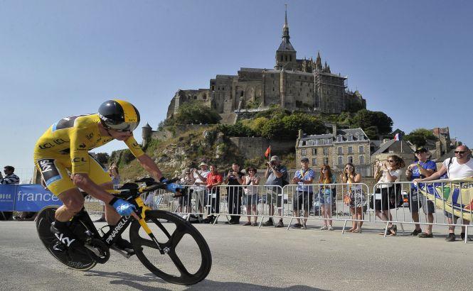 Turul Franţei: Chris Froome şi-a consolidat tricoul galben după contratimpul câştigat de Tony Martin