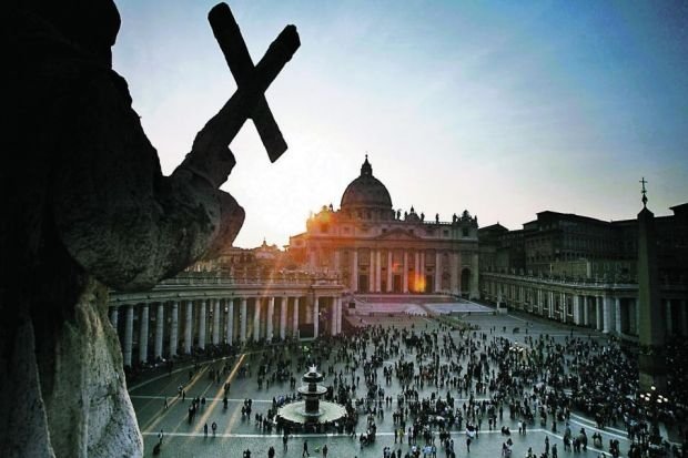 Măsură FĂRĂ PRECEDENT luată la Vatican. DECRETUL a fost semnat de Papă în urmă cu puţin timp