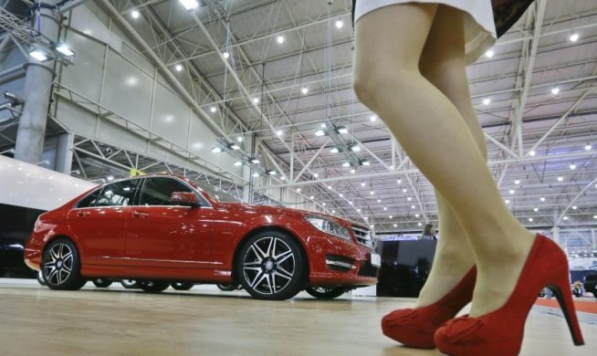 Directorul Daimler recunoaşte că Mercedes nu va câştiga supremaţia pe piaţa americană în 2013