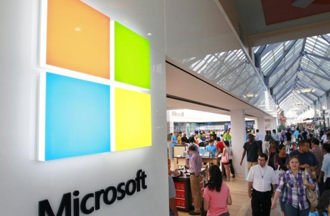 Microsoft dă în judecată autorităţile vamale din SUA. Vezi de ce