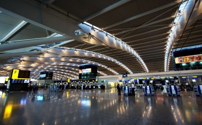 Cel mai mare aeroport din Europa ar putea fi ÎNCHIS