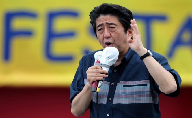 Premierul japonez, acuzat de politici periculoase de către China