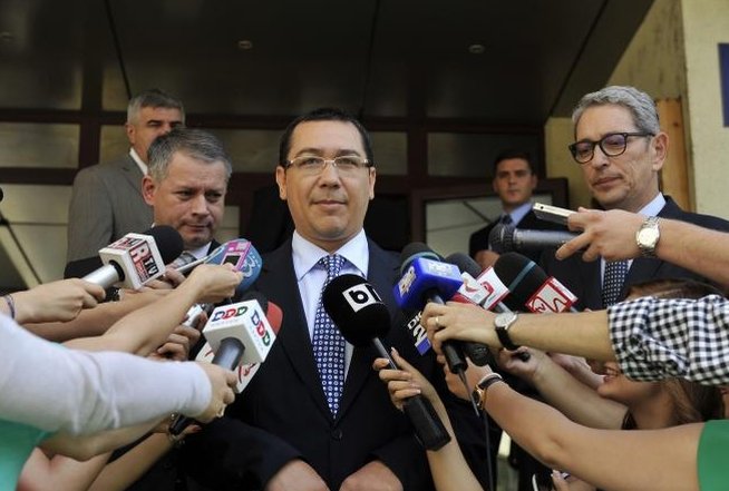 Ponta, atac dur la consilierii prezidenţiali: Asta se întâmplă când lucrezi cu iresponsabili