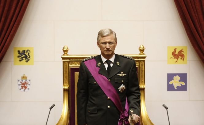 Belgia are un nou rege. Noul suveran, întâmpinat cu entuziasm