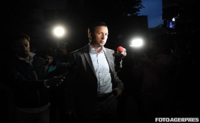 Managerul general al Stelei a fost amendat cu 400 de euro, după ce a agresat o echipă de jurnalişti la Skopje