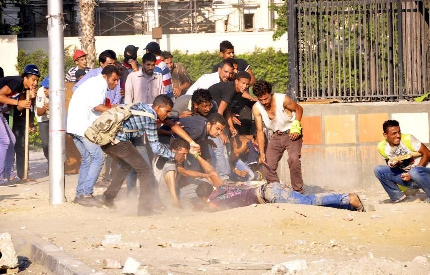 Noi violenţe la Cairo. Şase morţi, bilanţul ultimului atac împotriva susţinătorilor lui Mohamed Morsi