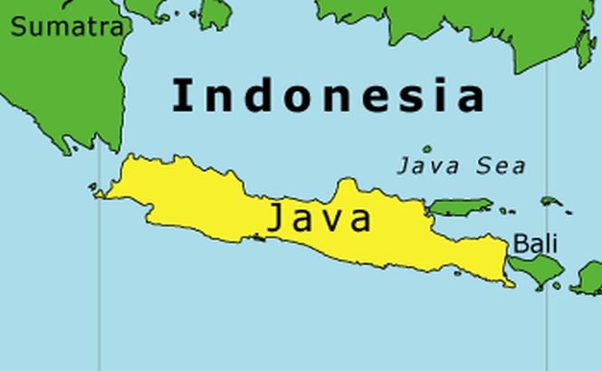 Peste 100 de persoane au fost salvate în urma unui naufragiu în largul insulei Java