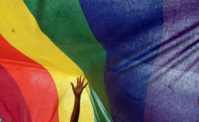 Prima paradă gay din Muntenegru a fost marcată de violenţe
