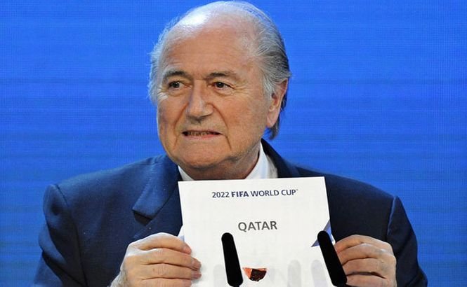 FIFA organizează CM 2022 în Qatar şi ar putea schimba calendarul fotbalistic