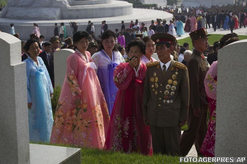 Kim Jong-un a inaugurat un cimitir al eroilor din războiul coreean (Galerie foto) 218974