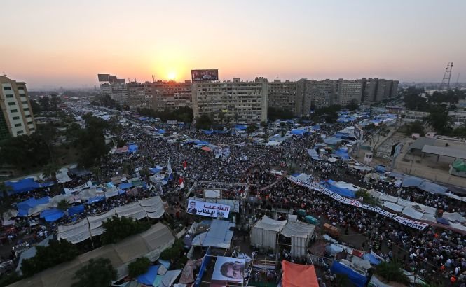 Ţările occidentale, tot mai îngrijorate de situaţia din Egipt