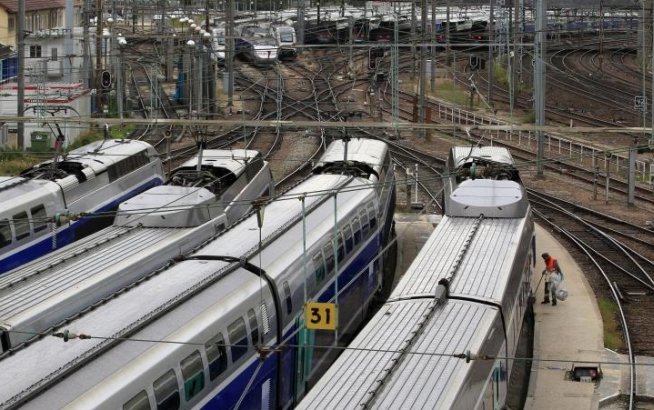 Circulaţia trenurilor de mare viteză, perturbată între Bordeaux şi Paris