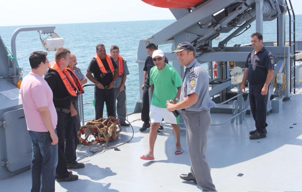 Traian Băsescu, vizită surpriză pe mare 219171