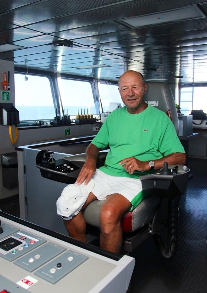 Traian Băsescu, vizită surpriză pe mare 219173