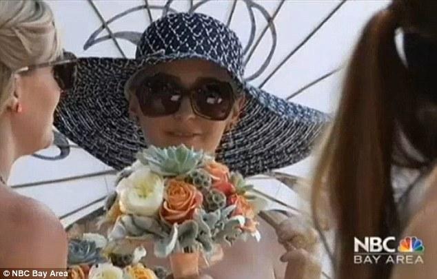 Cea mai emoţionantă fotografie de nuntă."Fiecare om este dator să facă bine celui de lângă el" 219549