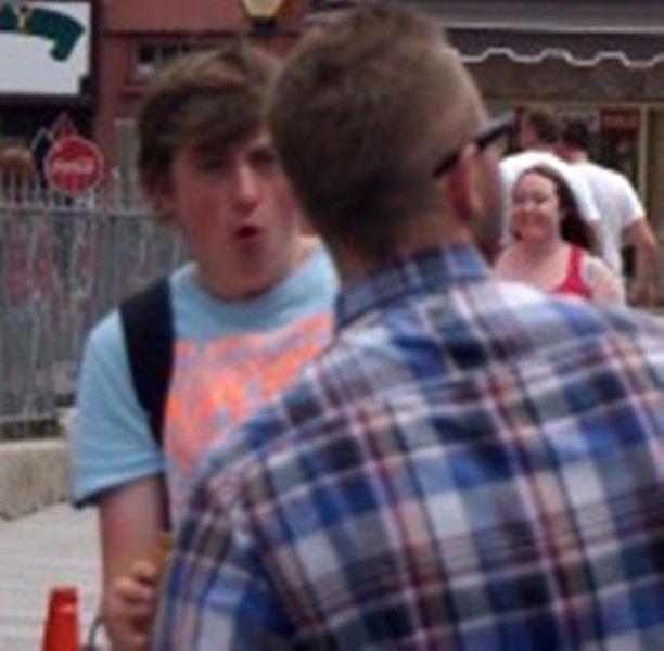 S-a întâmplat sub ochii a zeci de martori. "Este cel mai rapid hoţ pe care l-am văzut vreodată" 219533