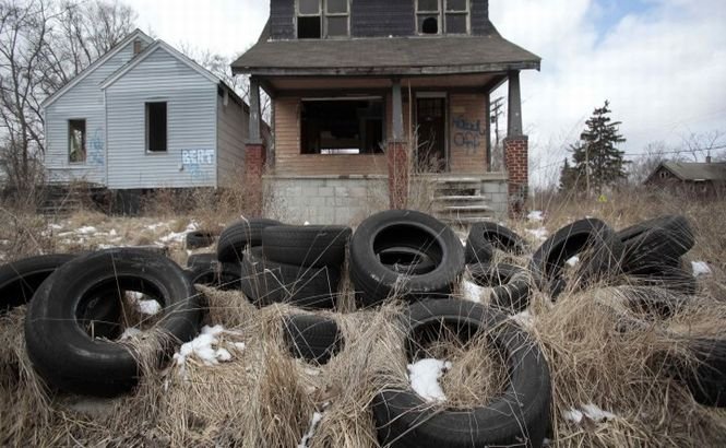 Efectele falimentului în Detroit. Unele case se pot cumpăra cu un dolar