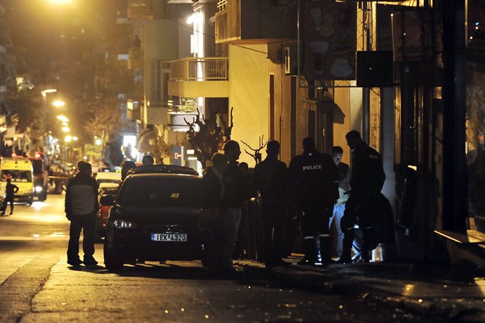 O persoană a fost rănită într-o explozie în centrul Atenei