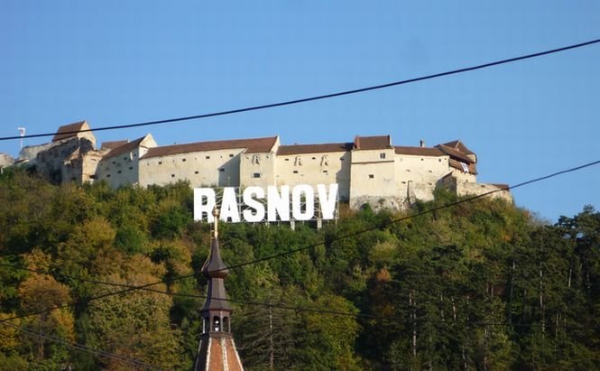 Incident grav la cetatea Râşnov. Autorităţile au intervenit de urgenţă