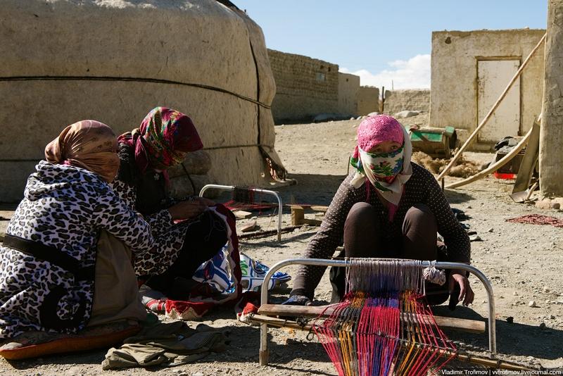 Marea moartă din Pamir. Fotografii uimitoare cu locul uitat de lume şi de timp 220579