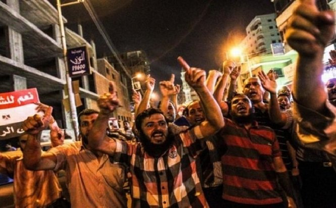 Premierul egiptean: manifestaţiile vor fi dispersate