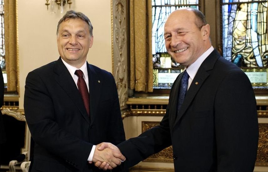 Băsescu ameninţă cu desfiinţarea Universităţii de Vară &quot;Balvanyos&quot; de la Tuşnad, &quot;dacă se va petrece la fel ca în acest an&quot;