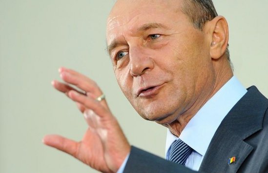 Băsescu, întrebat de ce circulă liber Viktor Orban în Covasna, Harghita: De ce nu l-aţi fluierat?